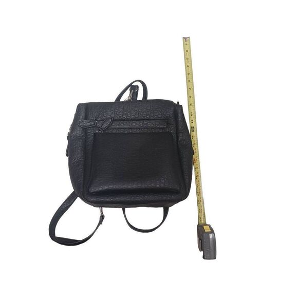 Urban expression black leather boxy backpack lots of pockets - Picture 1 of 7